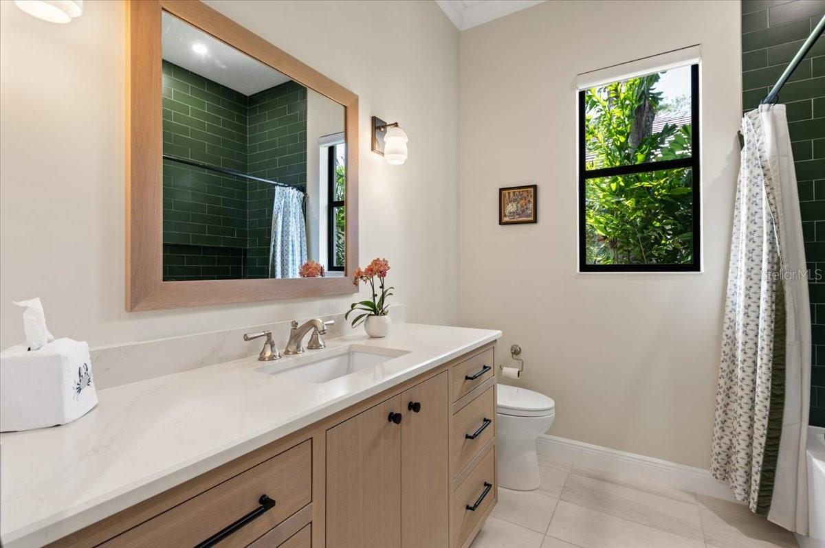 7527 GREYSTONE ST, LAKEWOOD RANCH, FL — photo 36