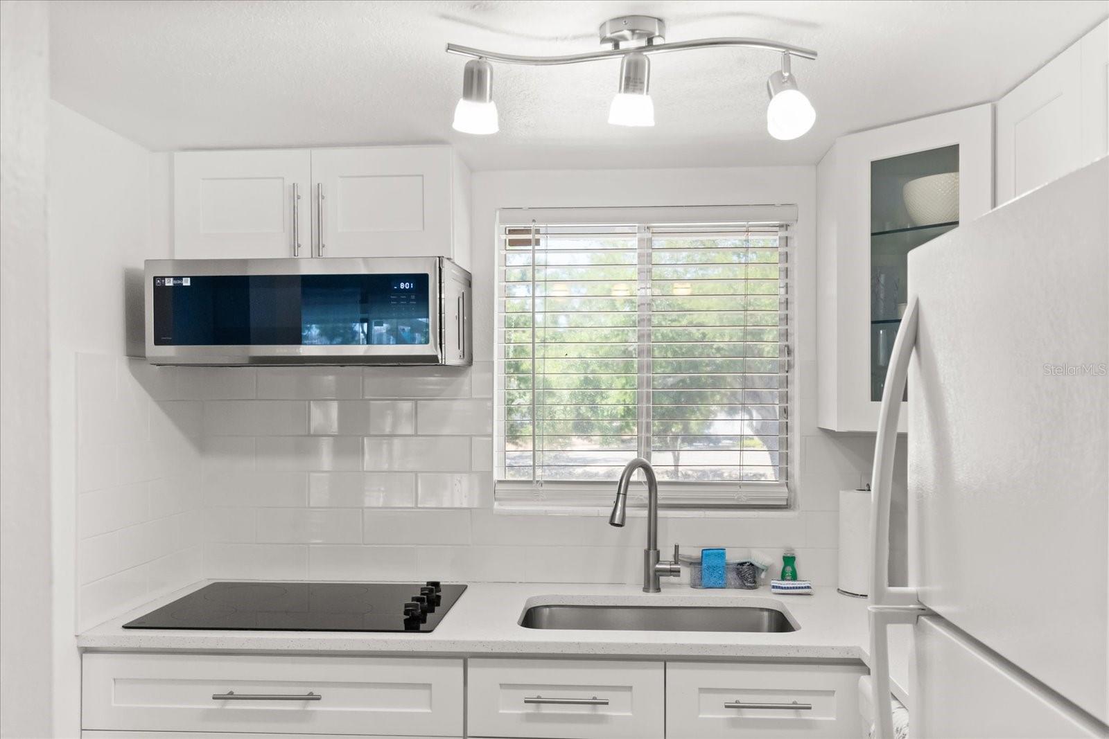 2425 FLAMINGO BLVD #K28, BRADENTON, FL — photo 15