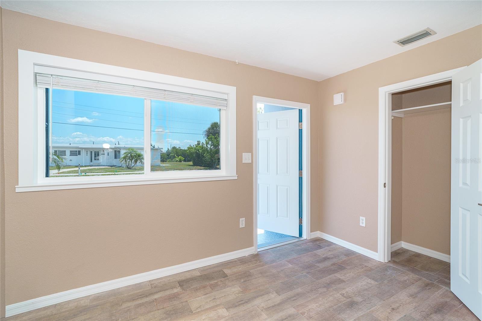 138 BUCKEYE AVE NW, PORT CHARLOTTE, FL — photo 5