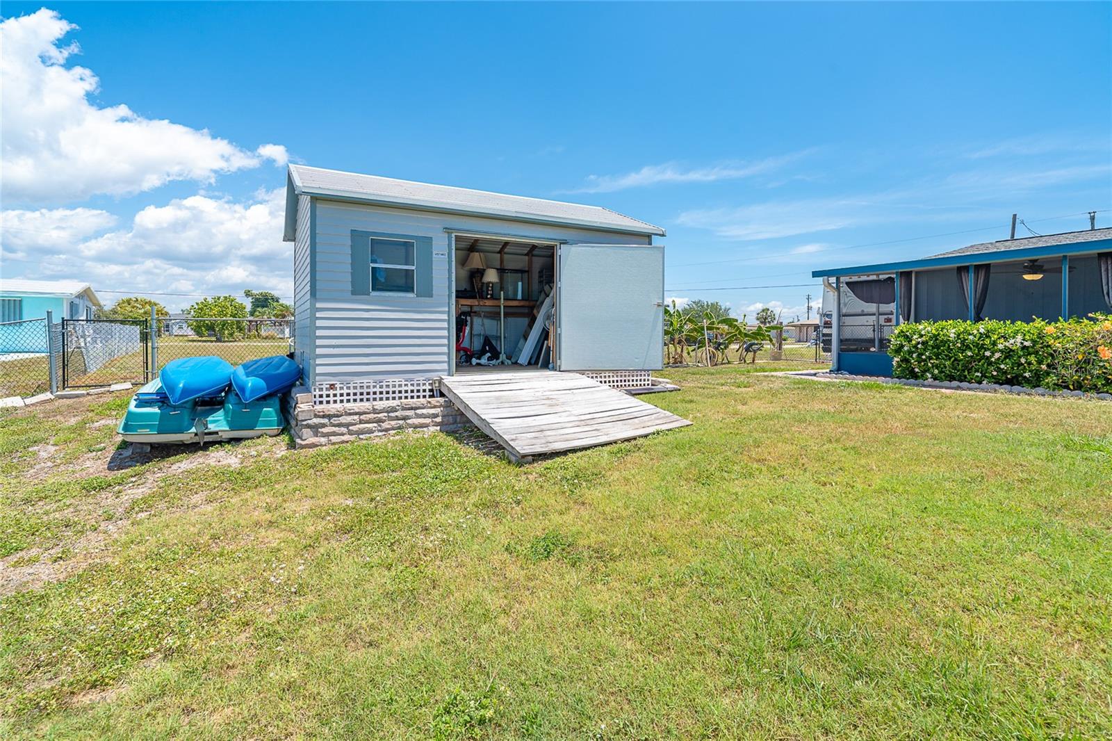 138 BUCKEYE AVE NW, PORT CHARLOTTE, FL — photo 33