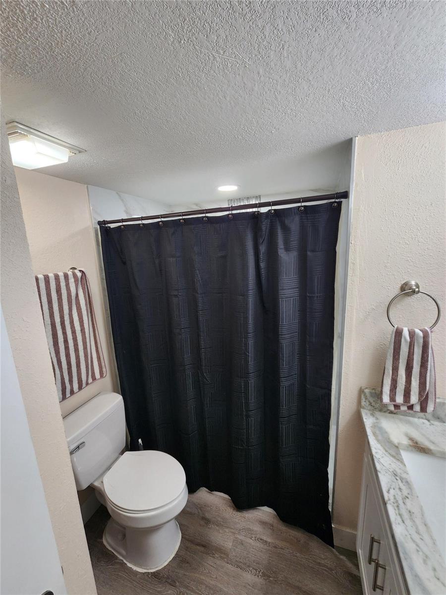 3402 ELLENWOOD LN, TAMPA, FL — photo 9