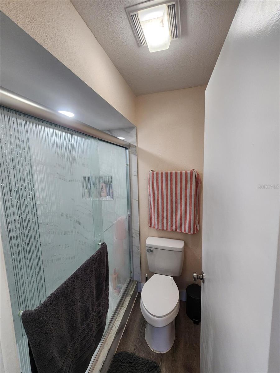 3402 ELLENWOOD LN, TAMPA, FL — photo 16
