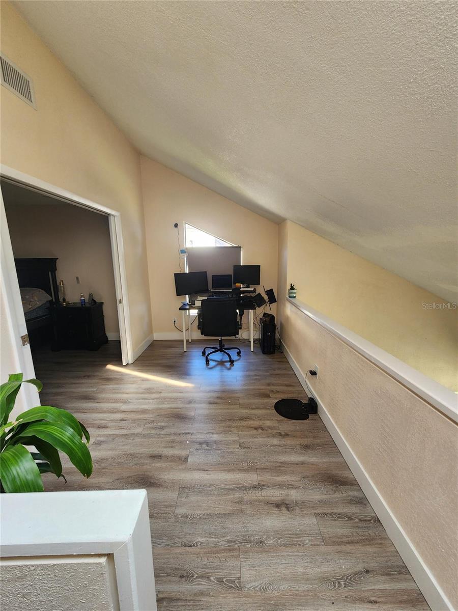 3402 ELLENWOOD LN, TAMPA, FL — photo 26