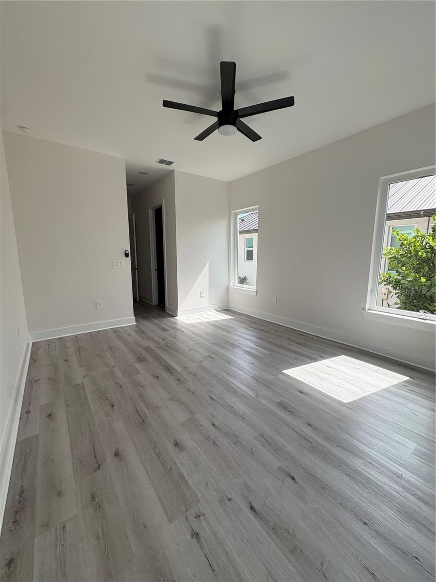 15384 HENNIPEN CIR, PORT CHARLOTTE, FL — photo 9