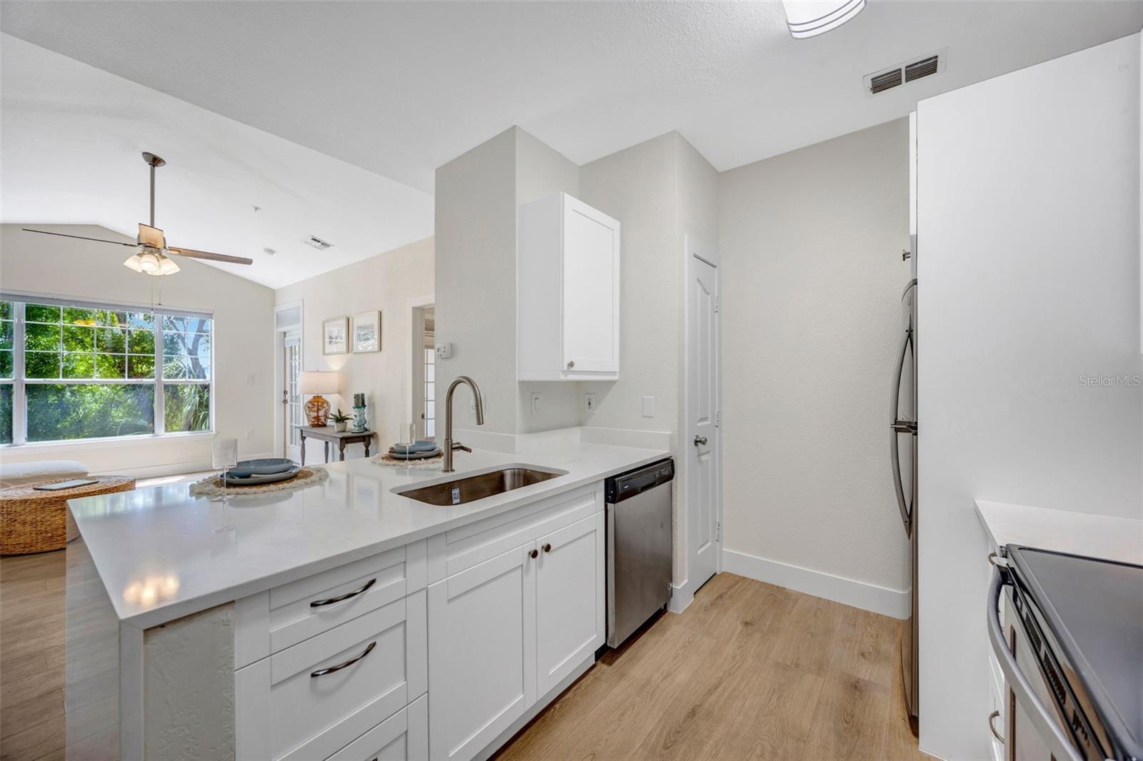 5000 CULBREATH KEY WAY #1-306, TAMPA, FL — photo 8