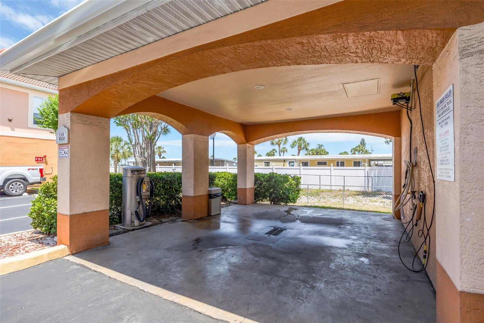5000 CULBREATH KEY WAY #1-306, TAMPA, FL — photo 46
