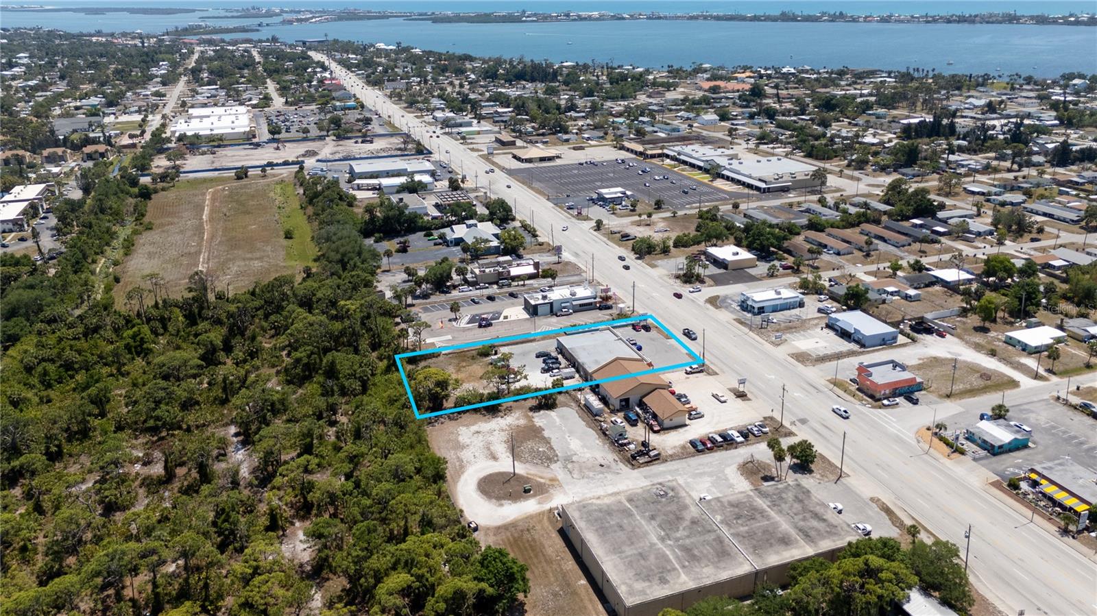 119 S INDIANA AVE, ENGLEWOOD, FL — photo 4