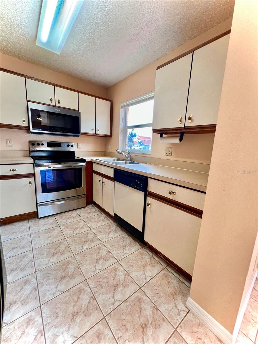 2416 CONDADO CT, KISSIMMEE, FL — photo 18