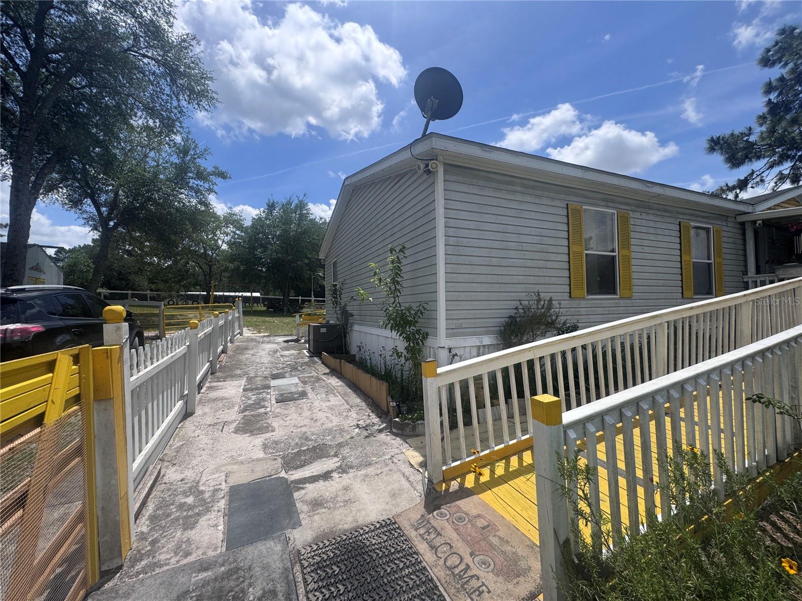 21170 SE 67TH PL, MORRISTON, FL — photo 8