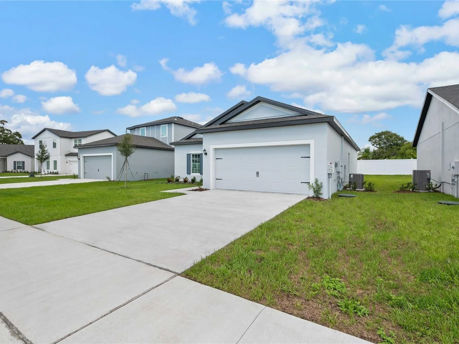 13261 TULA LOOP, ASTATULA, FL — photo 3