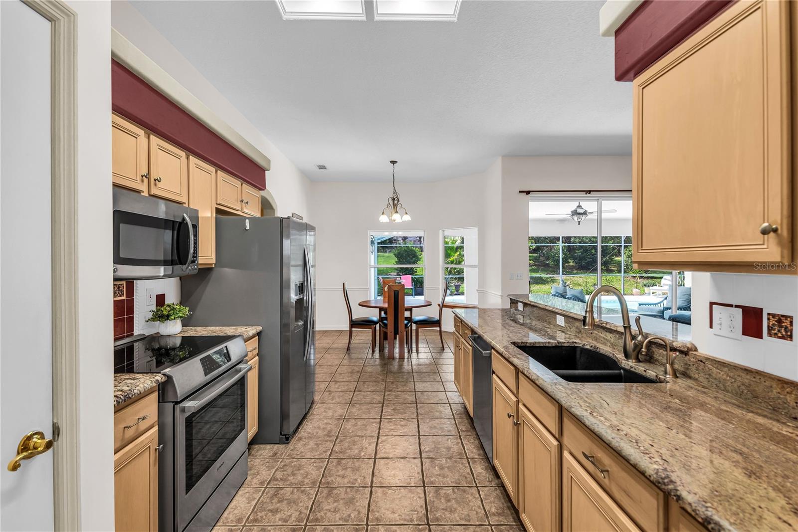 12540 CYNTHIA LN, CLERMONT, FL — photo 35