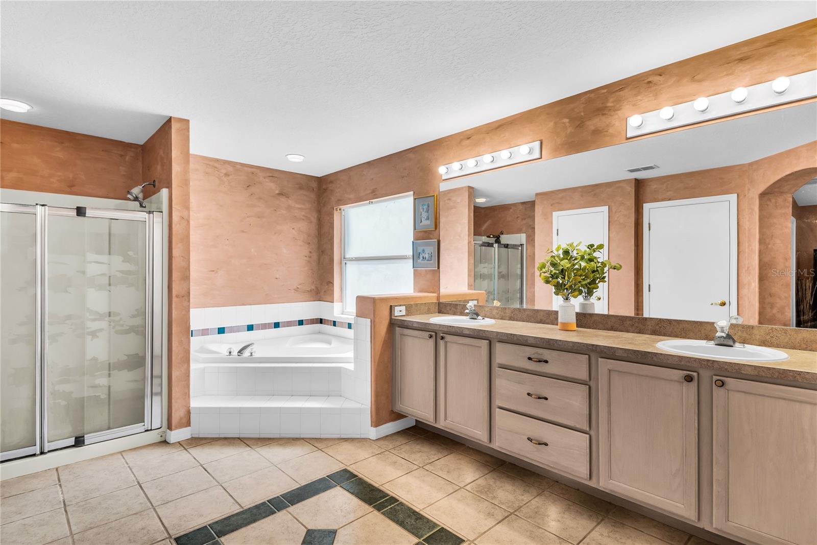 12540 CYNTHIA LN, CLERMONT, FL — photo 54