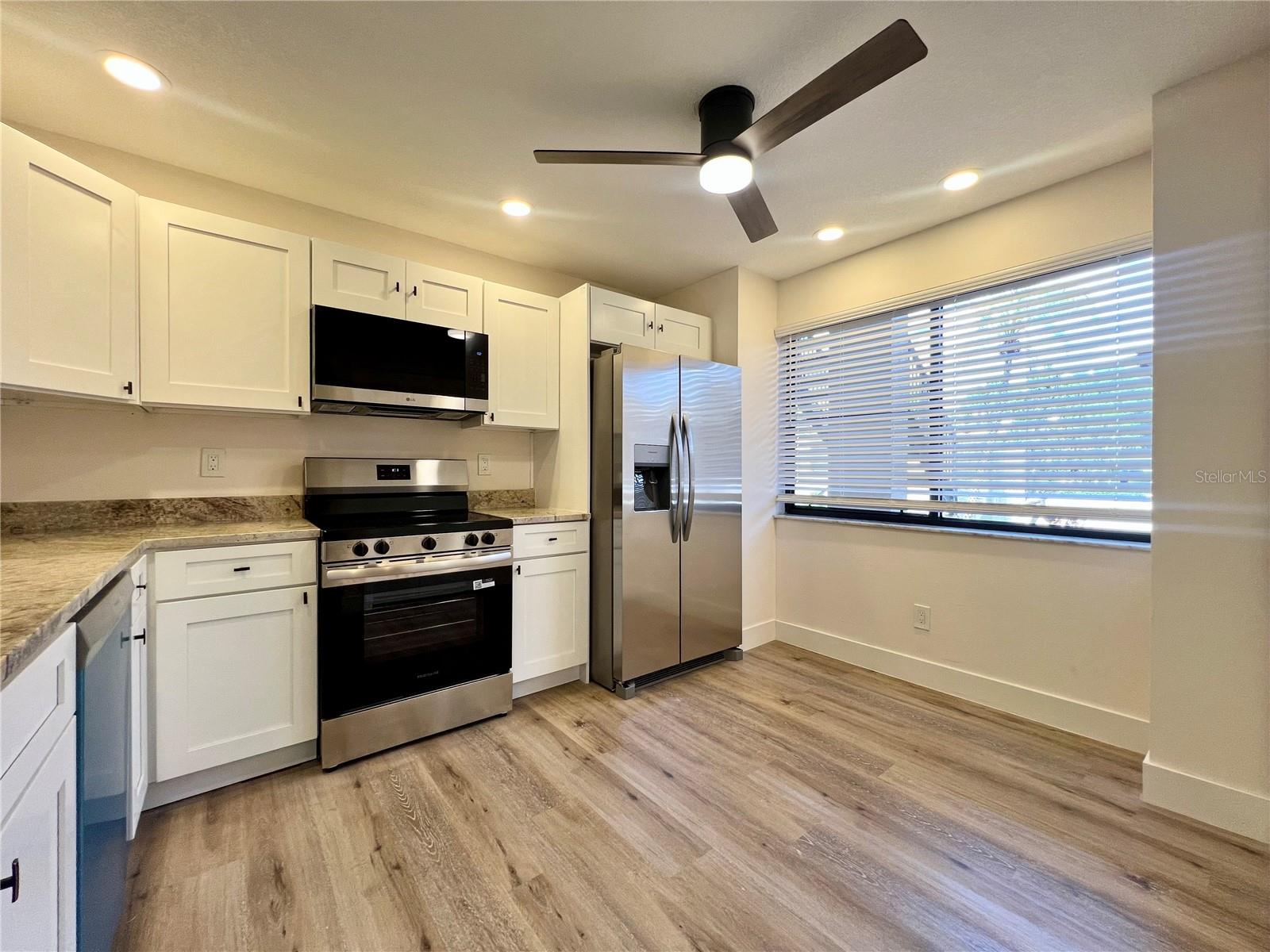 3014 RED OAK CT #102, PALM HARBOR, FL — photo 14