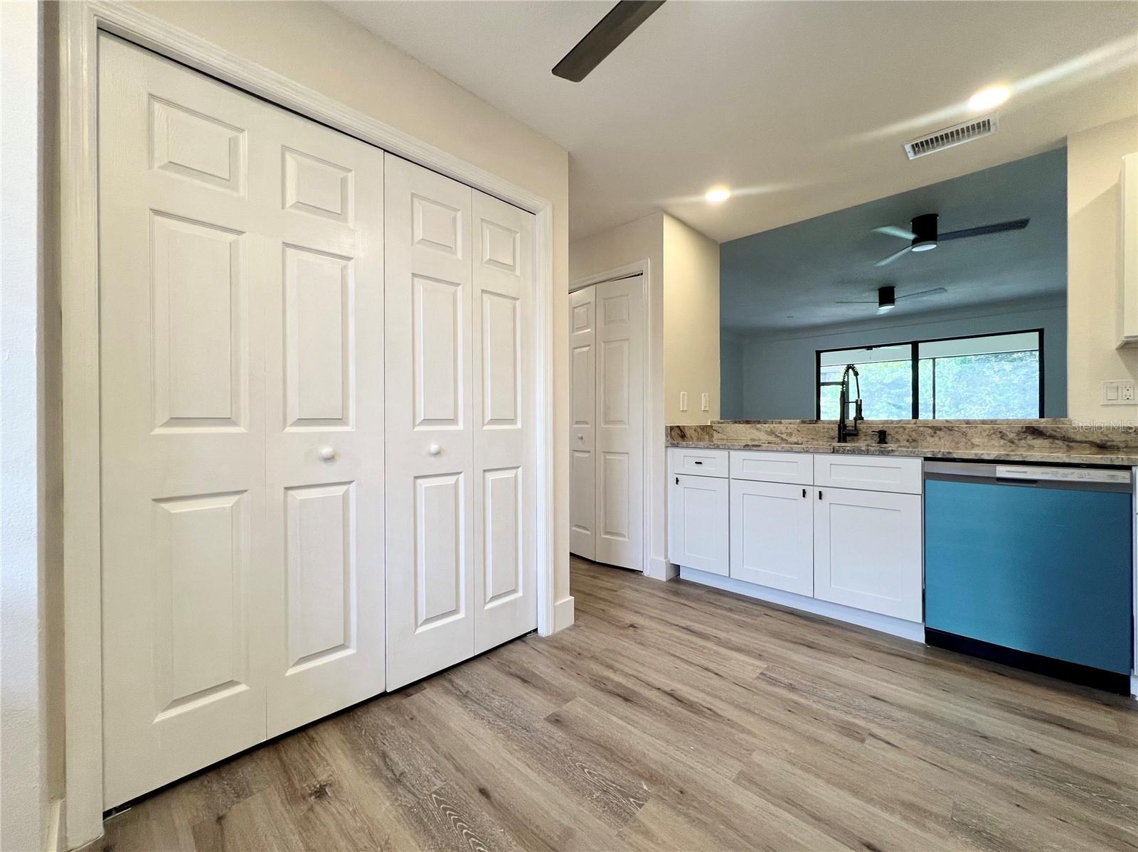 3014 RED OAK CT #102, PALM HARBOR, FL — photo 16