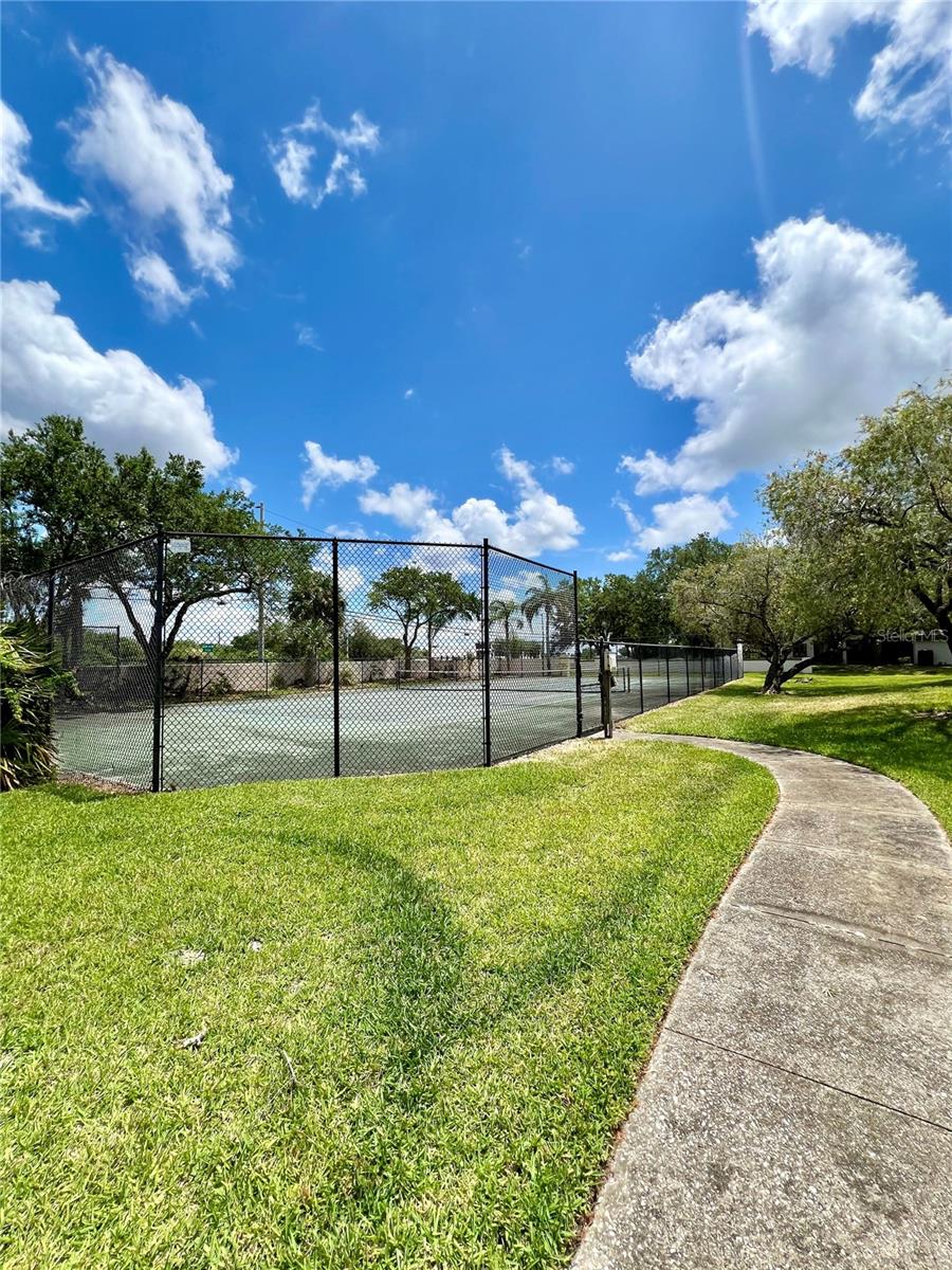 3014 RED OAK CT #102, PALM HARBOR, FL — photo 41