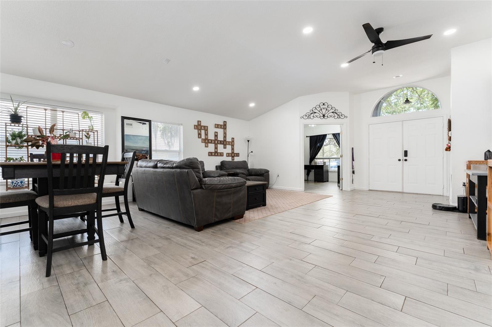 10727 DEEPBROOK DR, RIVERVIEW, FL — photo 8