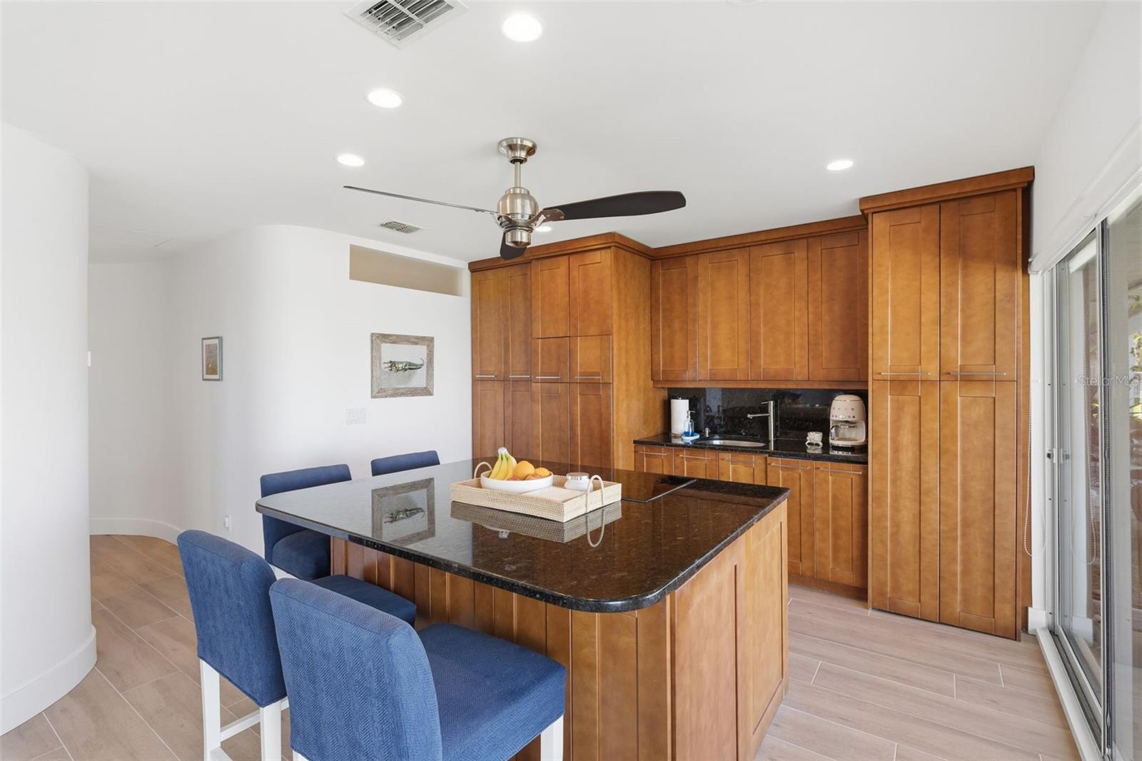 400 LARBOARD WAY #105, CLEARWATER BEACH, FL — photo 9