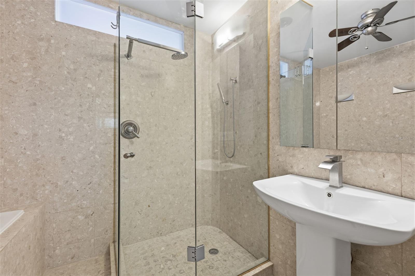 400 LARBOARD WAY #105, CLEARWATER BEACH, FL — photo 16