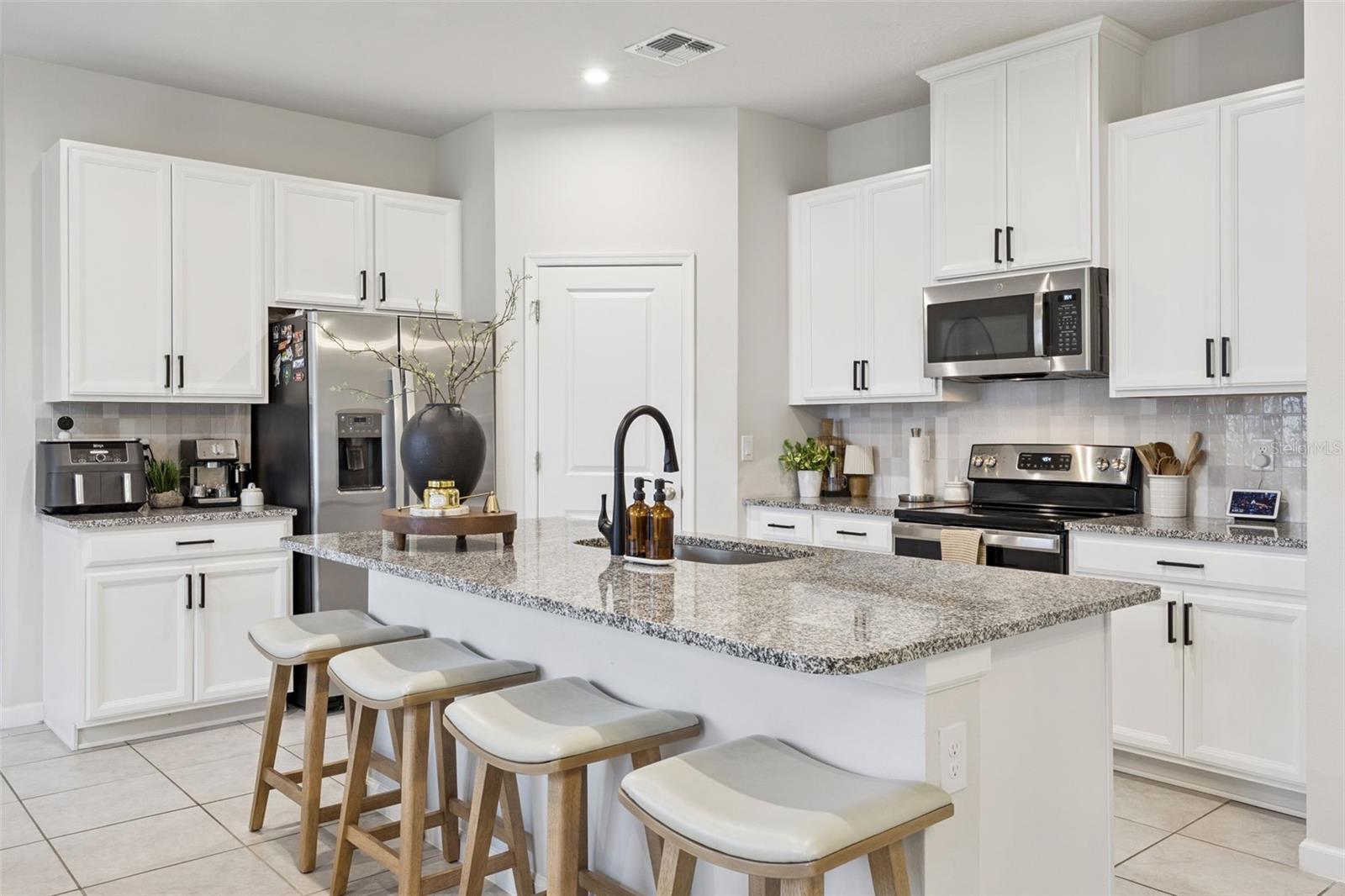 1472 EUCALYPTUS WAY, DAVENPORT, FL — photo 8