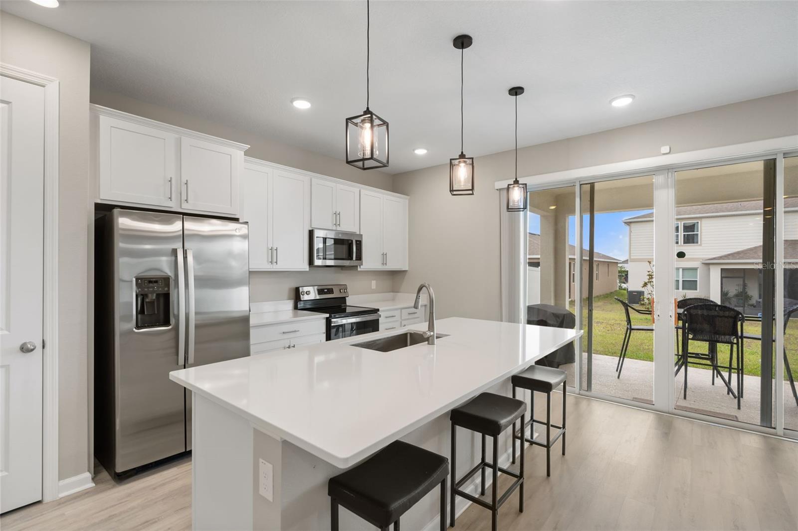 1542 SUGARBELLE CIR, MASCOTTE, FL — photo 16