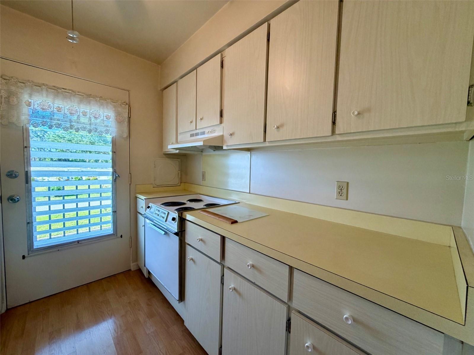 3900 ROXANE BLVD #11B, SARASOTA, FL — photo 11