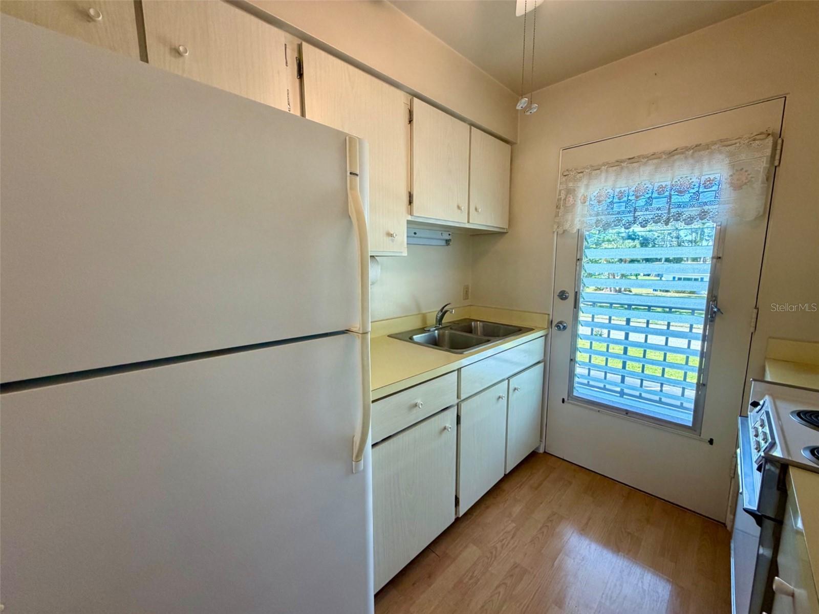 3900 ROXANE BLVD #11B, SARASOTA, FL — photo 12