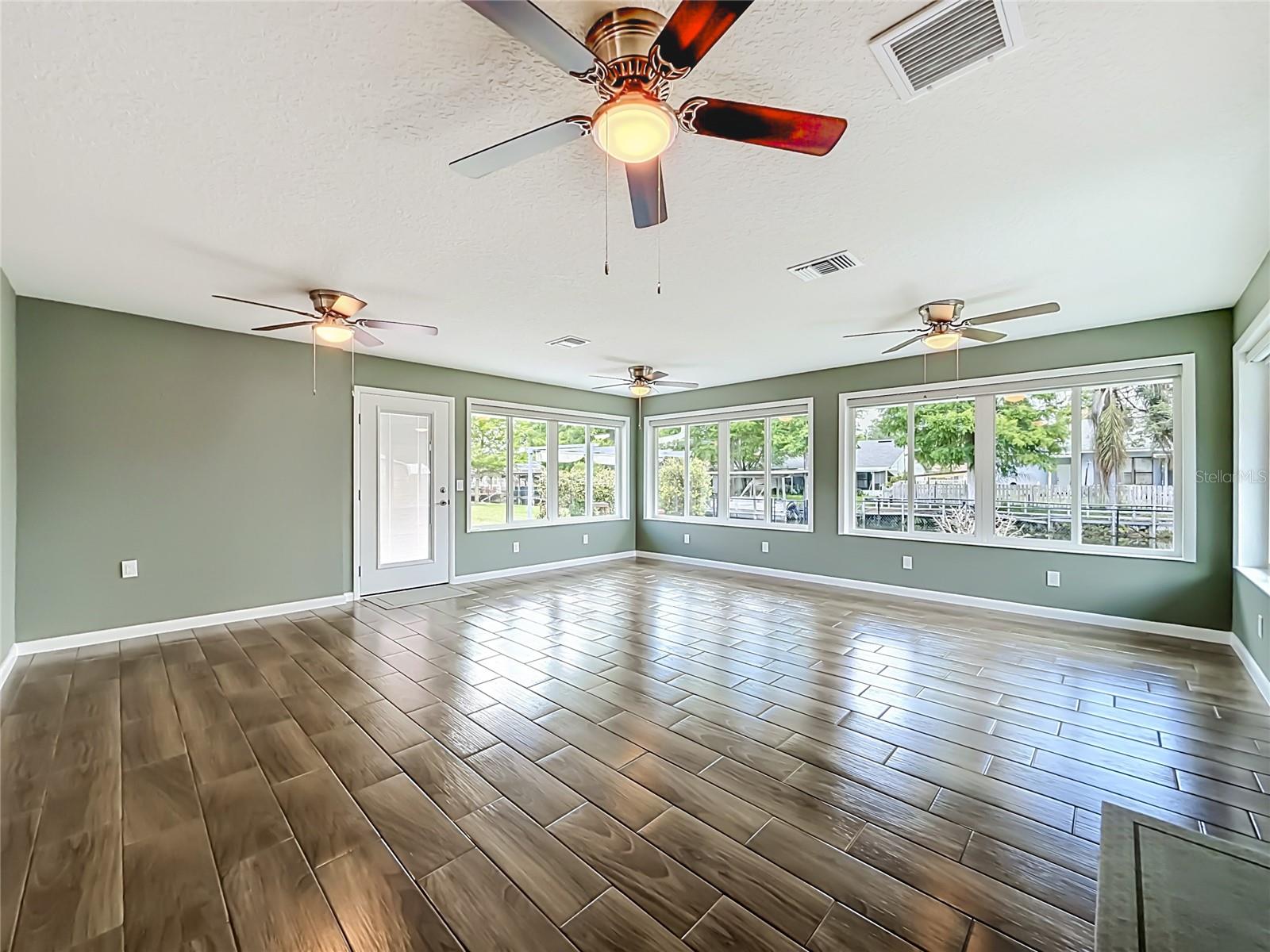 12547 PINE ISLAND DR, LEESBURG, FL — photo 38