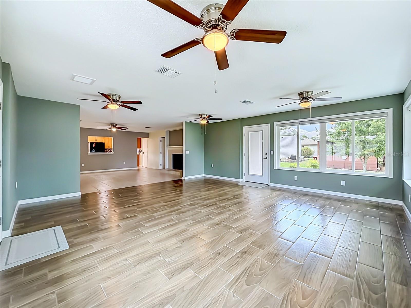 12547 PINE ISLAND DR, LEESBURG, FL — photo 39