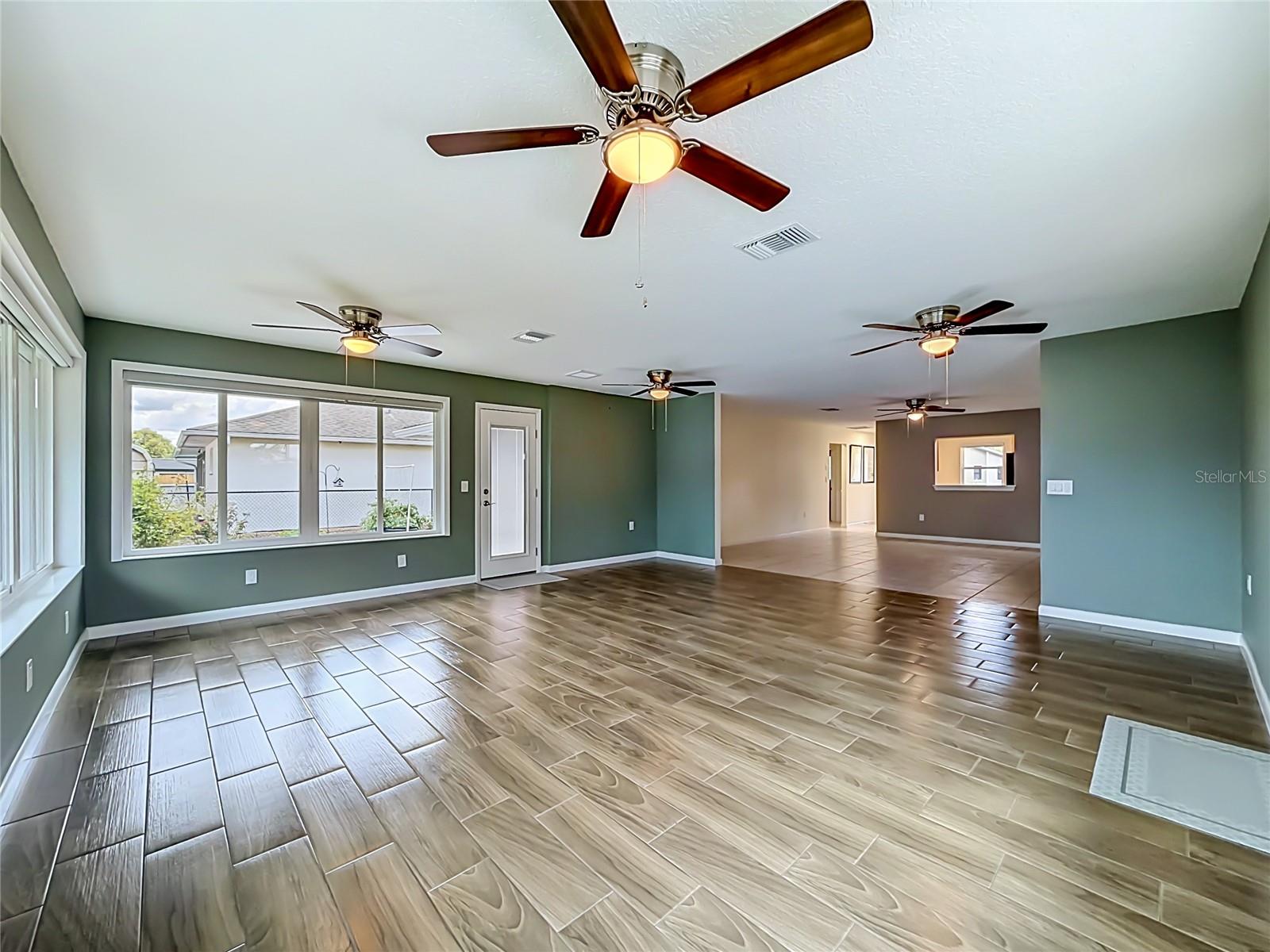 12547 PINE ISLAND DR, LEESBURG, FL — photo 41