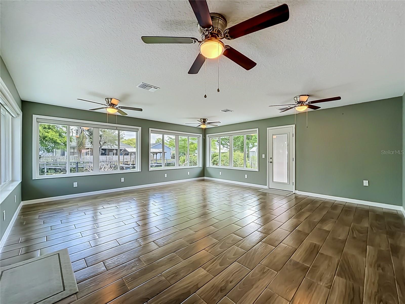 12547 PINE ISLAND DR, LEESBURG, FL — photo 47