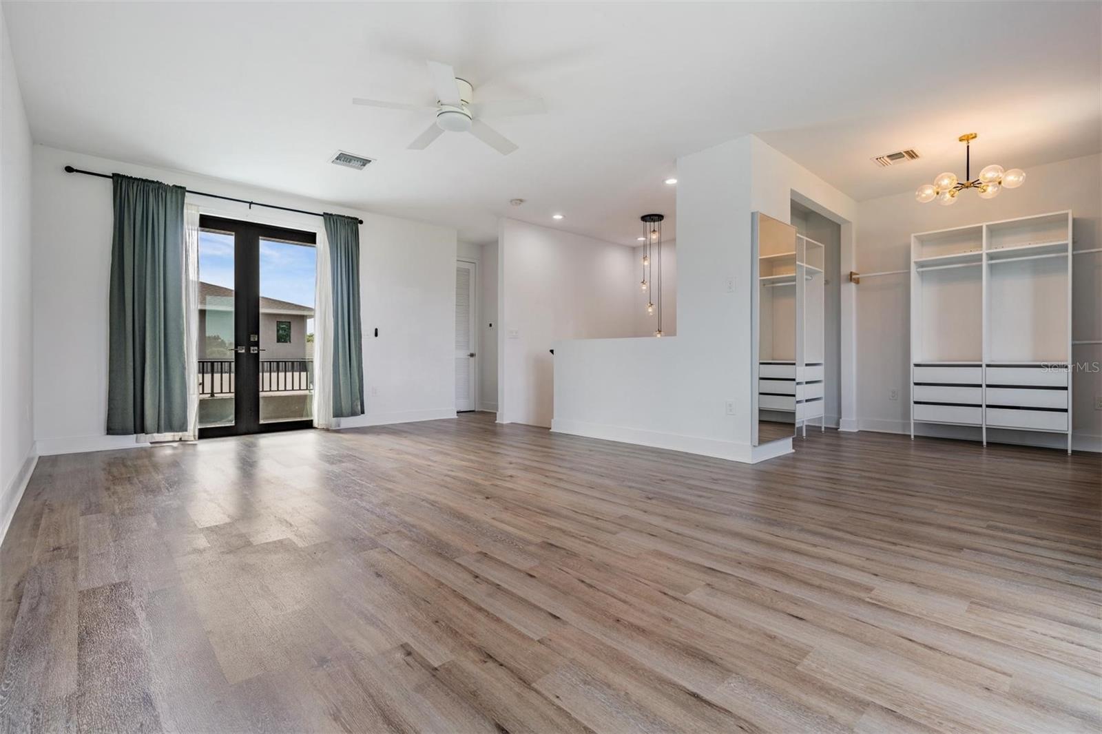 8709 PALM RANCHES PL, TAMPA, FL — photo 10