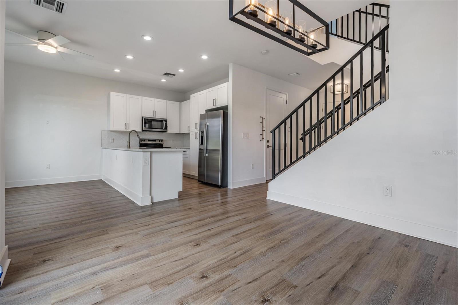 8709 PALM RANCHES PL, TAMPA, FL — photo 29