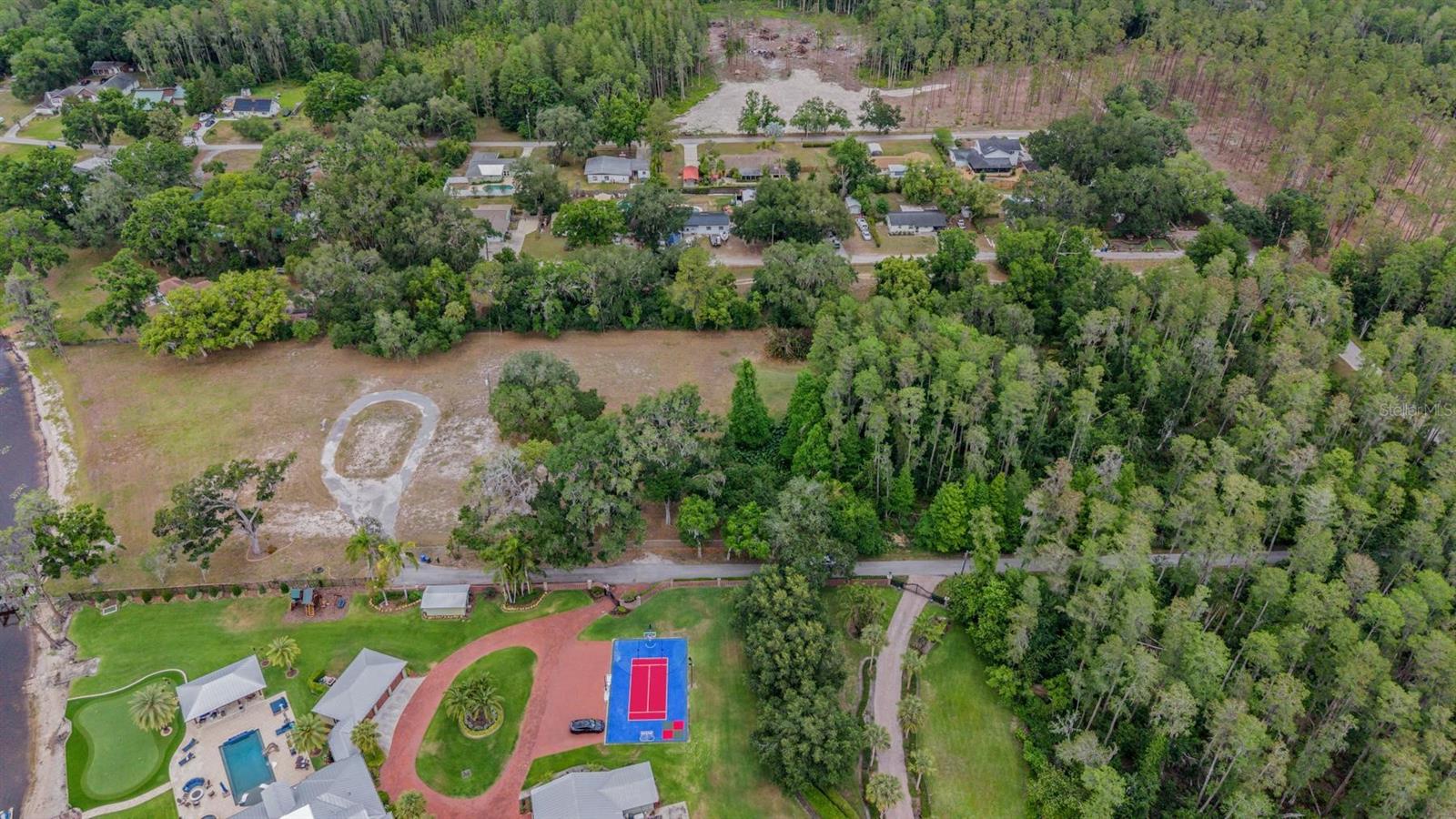 215 LAKE BRANT DR, LUTZ, FL — photo 10