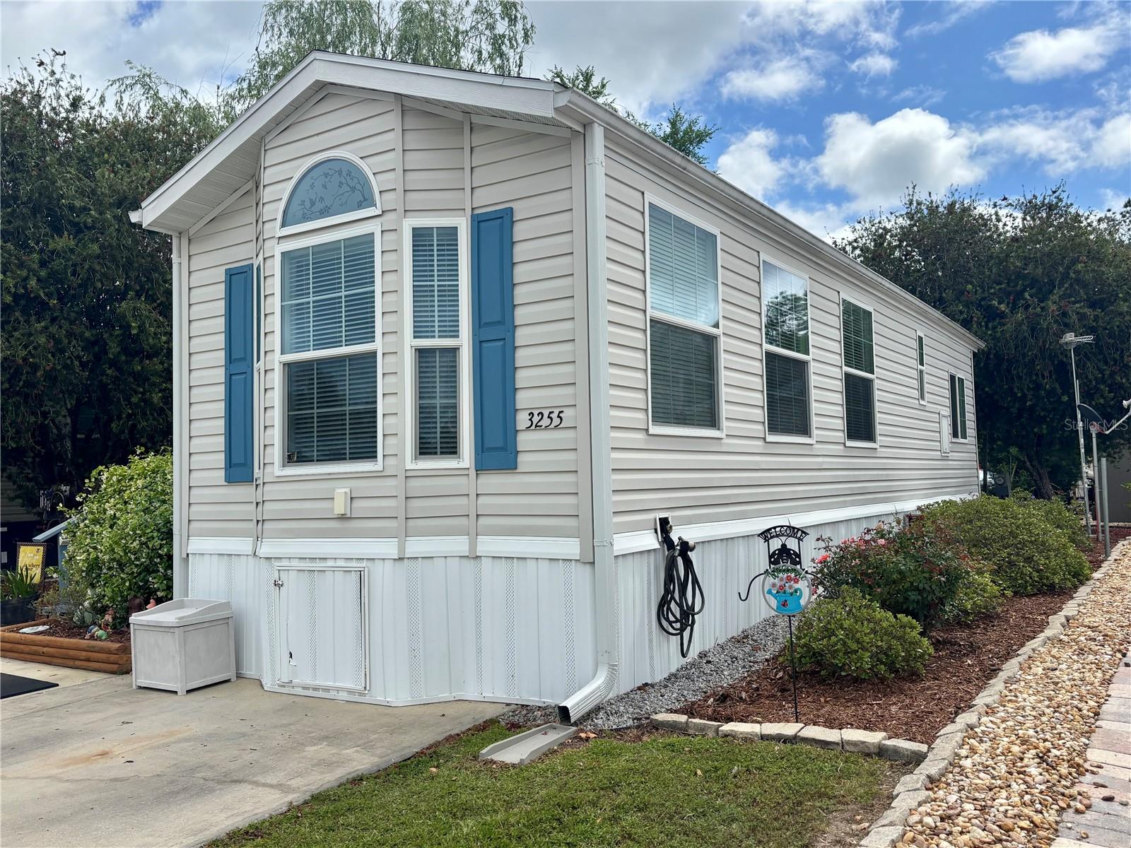 3255 NE 104TH AVE, SILVER SPRINGS, FL — photo 3