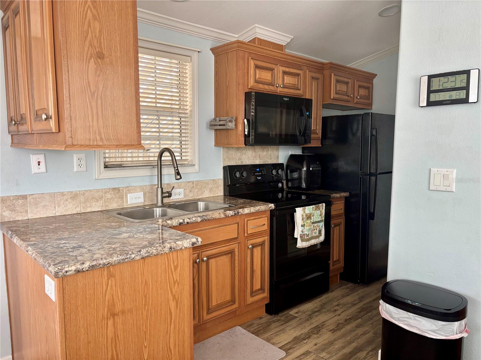 3255 NE 104TH AVE, SILVER SPRINGS, FL — photo 23