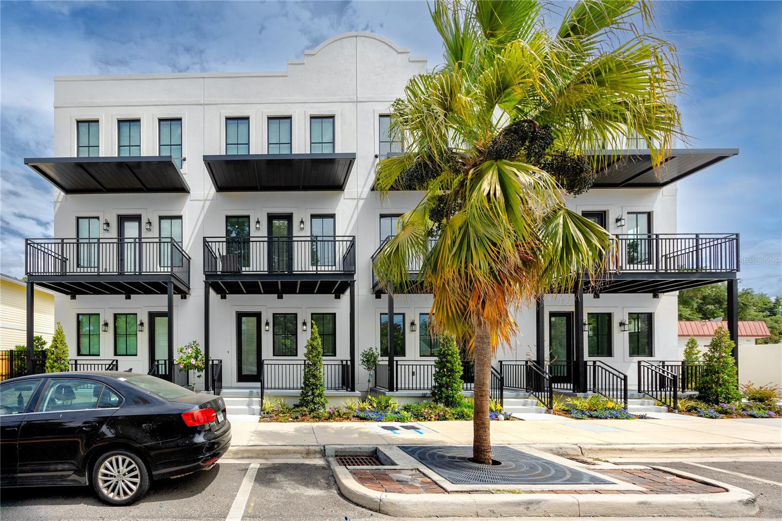 1308 E COLUMBUS DR #2, TAMPA, FL — photo 2