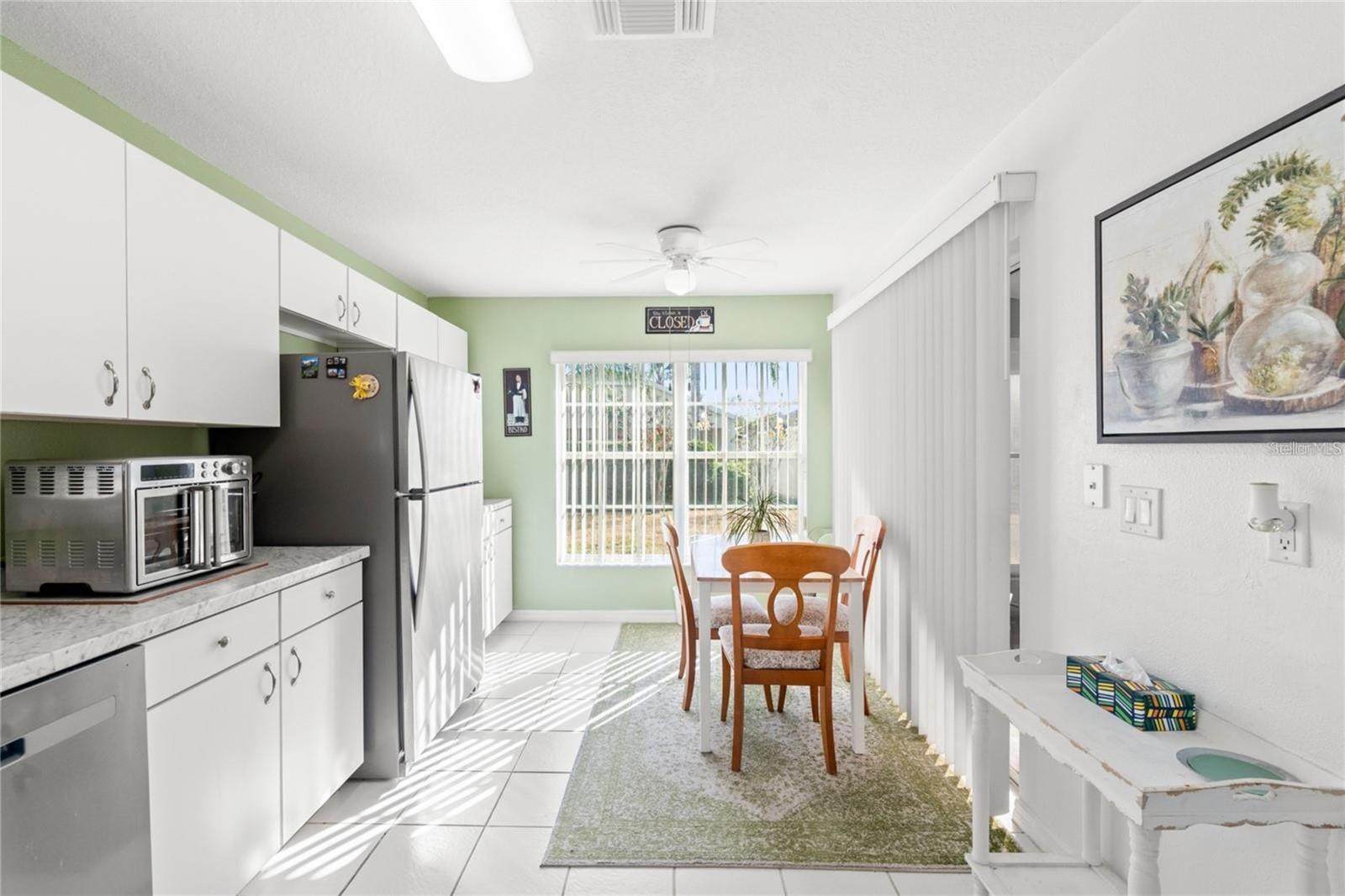 221 PRATHER DR, DAVENPORT, FL — photo 11