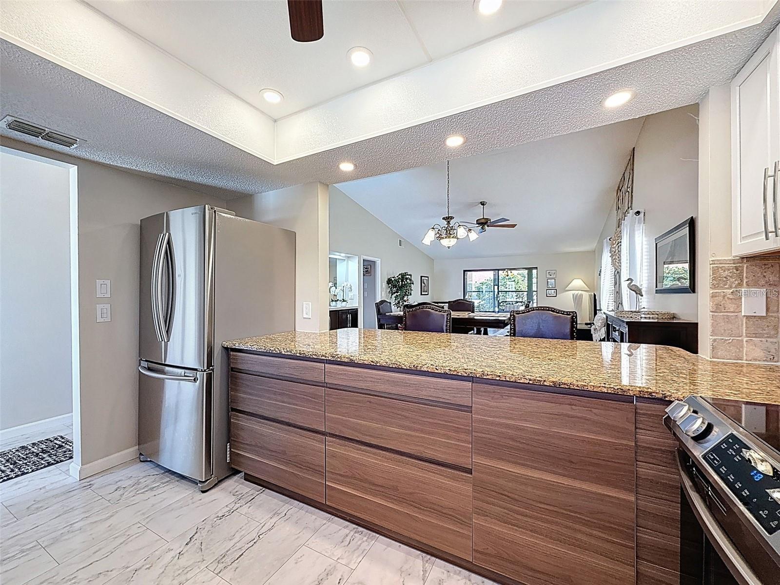 9981 EAGLES PT CIR #4, PORT RICHEY, FL — photo 5