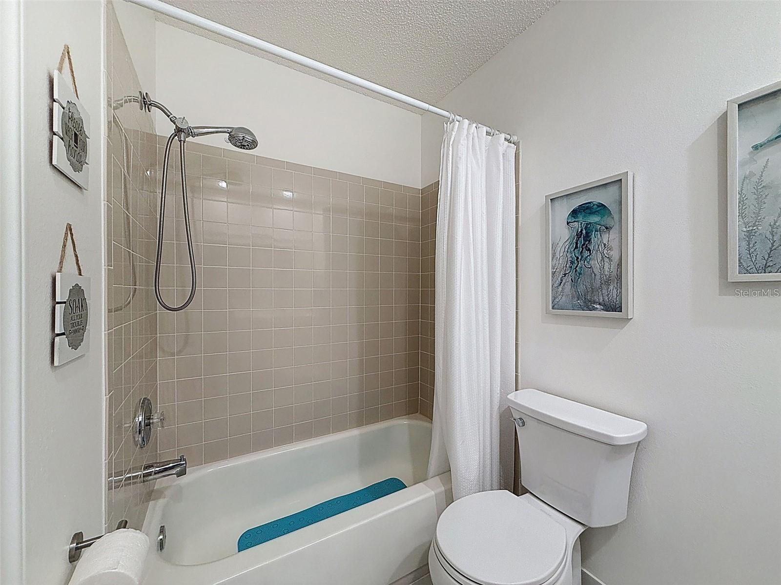 9981 EAGLES PT CIR #4, PORT RICHEY, FL — photo 15