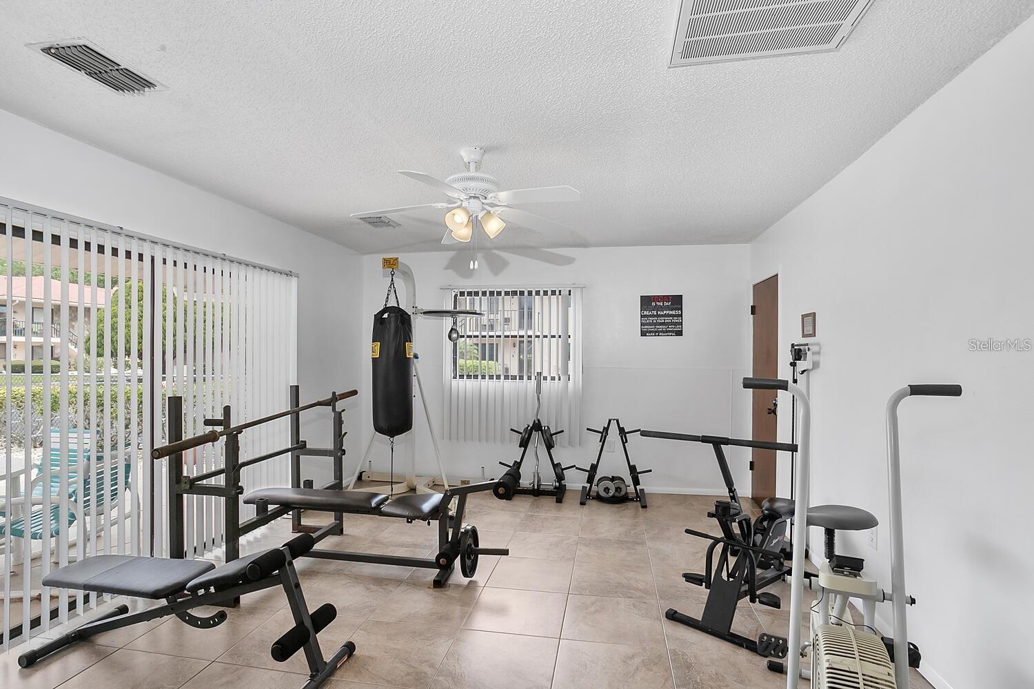 9981 EAGLES PT CIR #4, PORT RICHEY, FL — photo 22