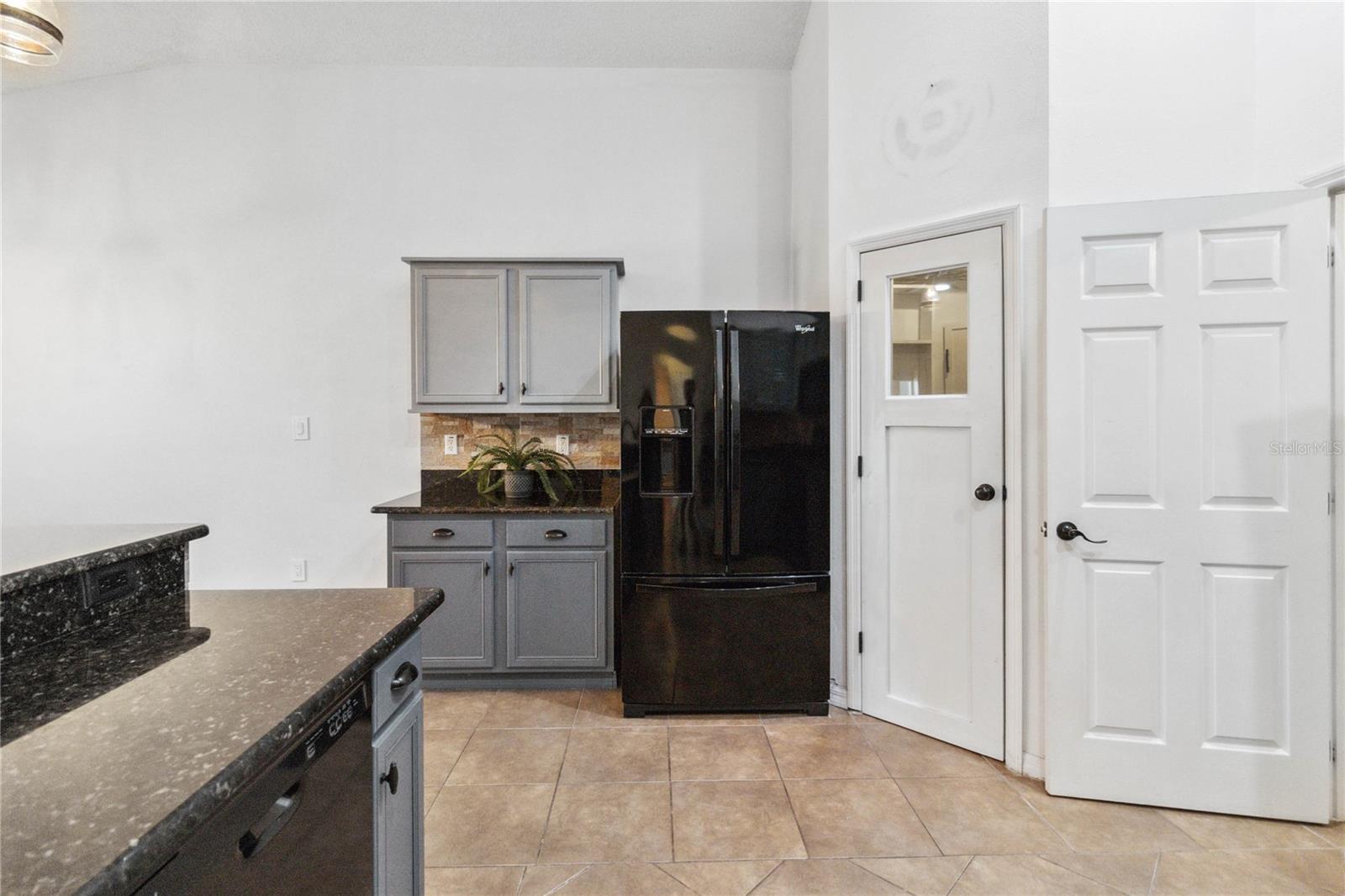402 RIO GRANDE CT, POINCIANA, FL — photo 8
