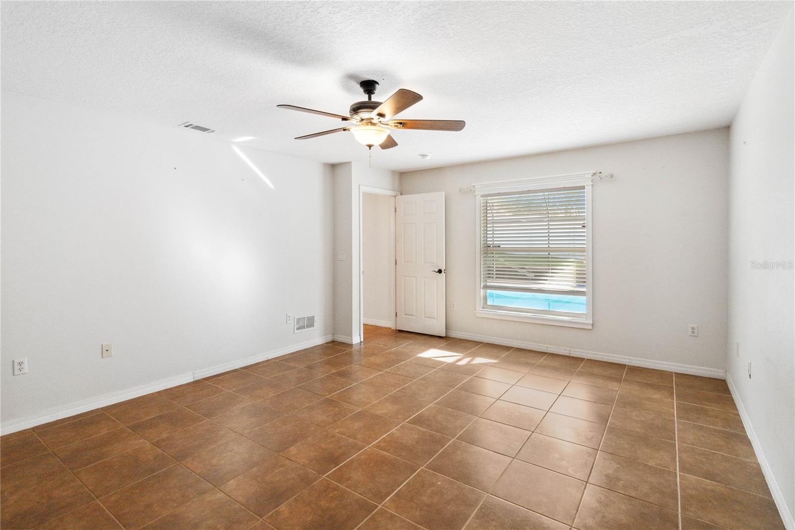 402 RIO GRANDE CT, POINCIANA, FL — photo 24