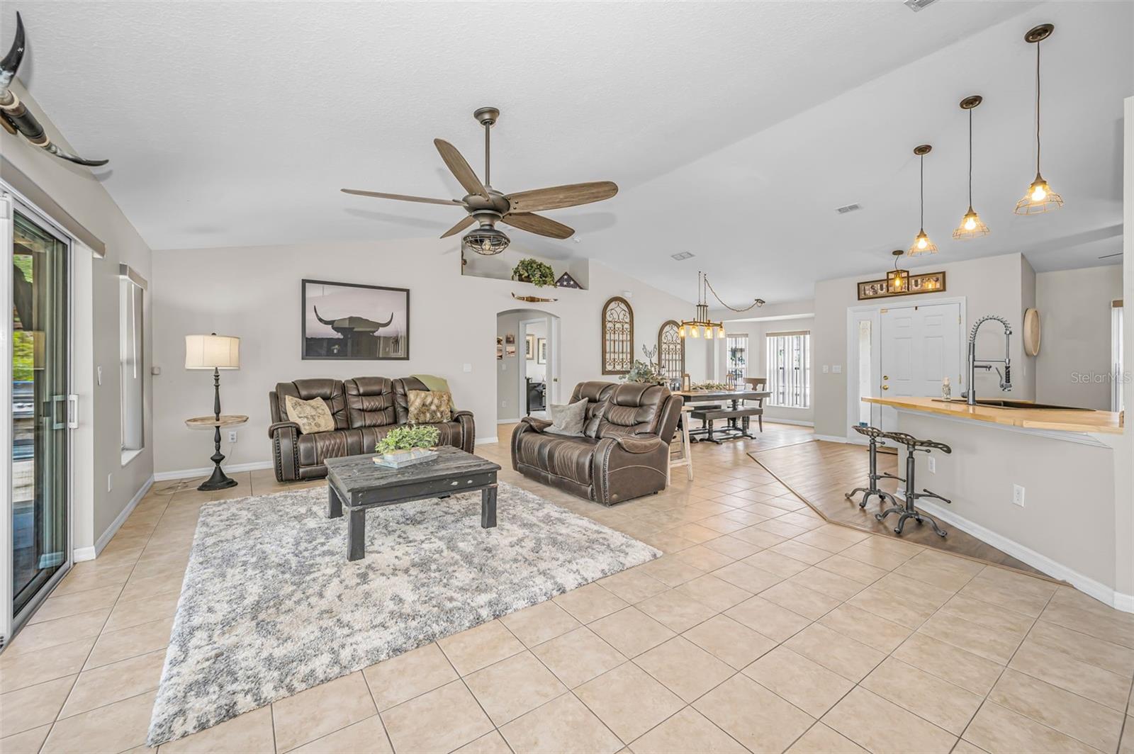 12123 FULMAR RD, WEEKI WACHEE, FL — photo 6