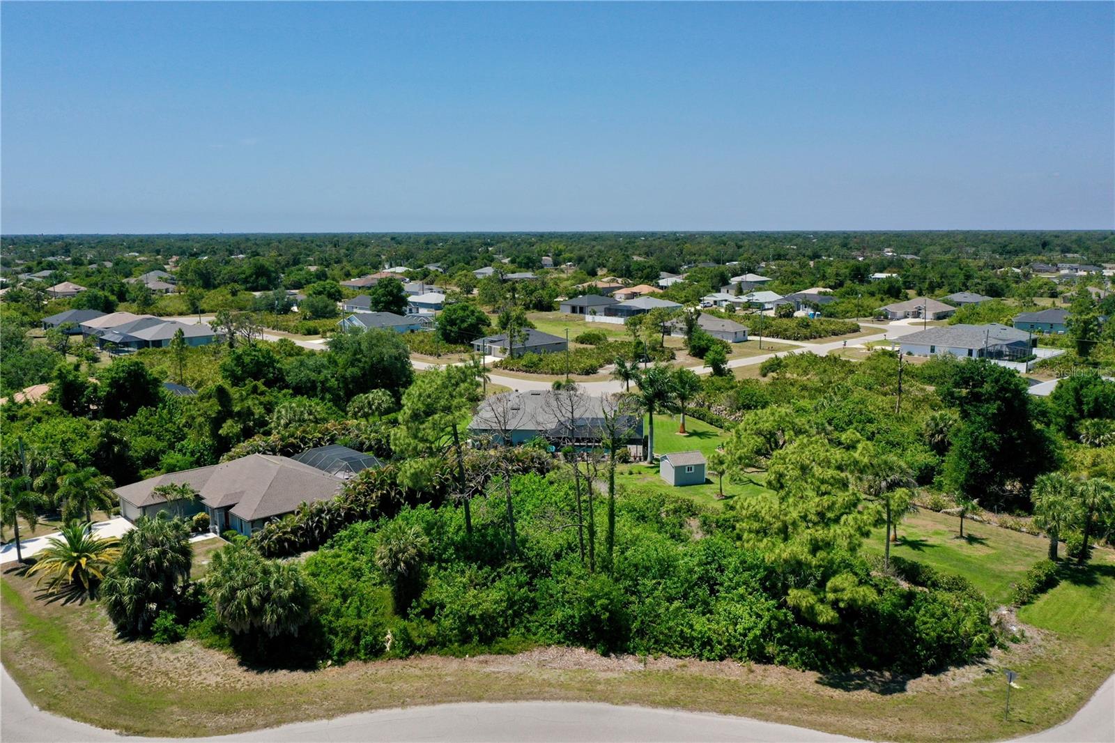 125 AUSTRALIAN DR, ROTONDA WEST, FL