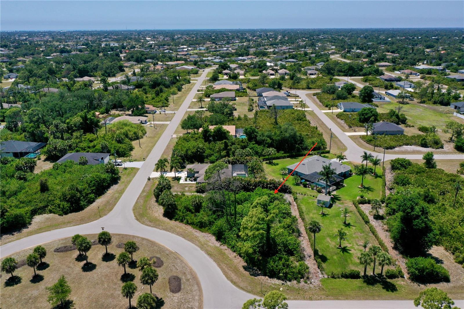 125 AUSTRALIAN DR, ROTONDA WEST, FL — photo 4