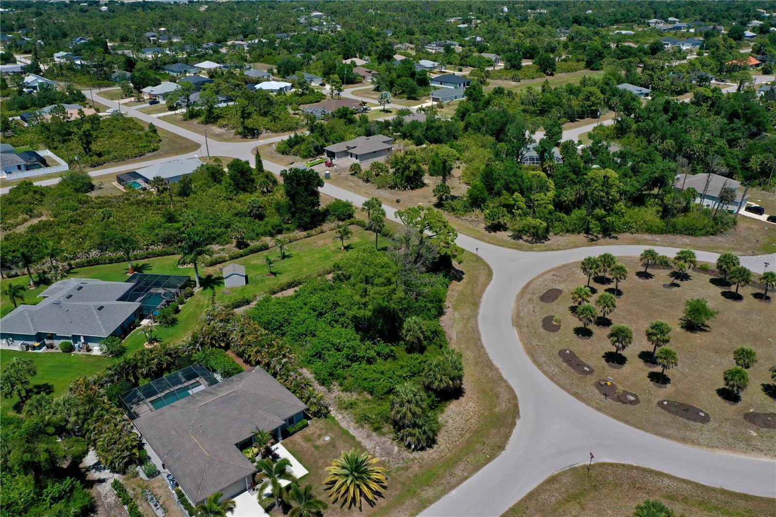 125 AUSTRALIAN DR, ROTONDA WEST, FL — photo 9