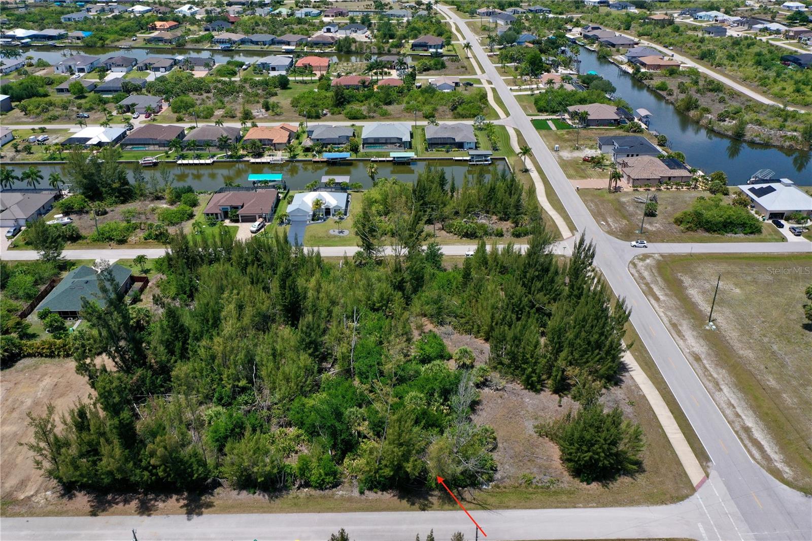 8409 ANTWERP CIR, PORT CHARLOTTE, FL — photo 12