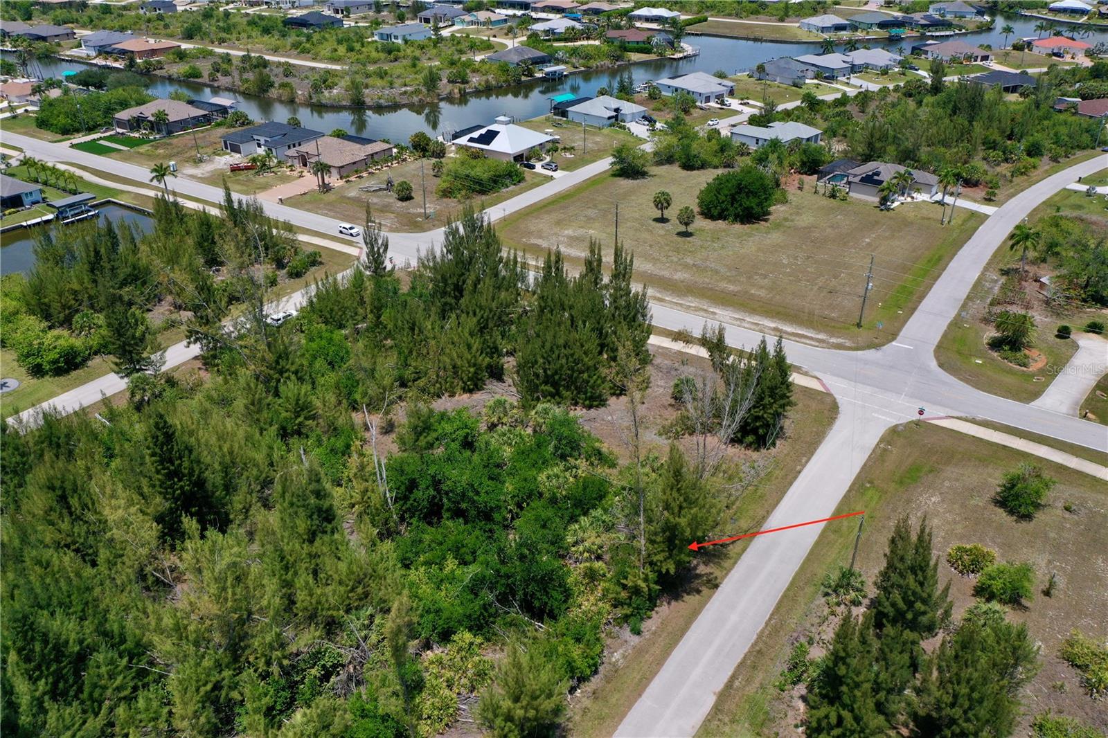 8409 ANTWERP CIR, PORT CHARLOTTE, FL — photo 15
