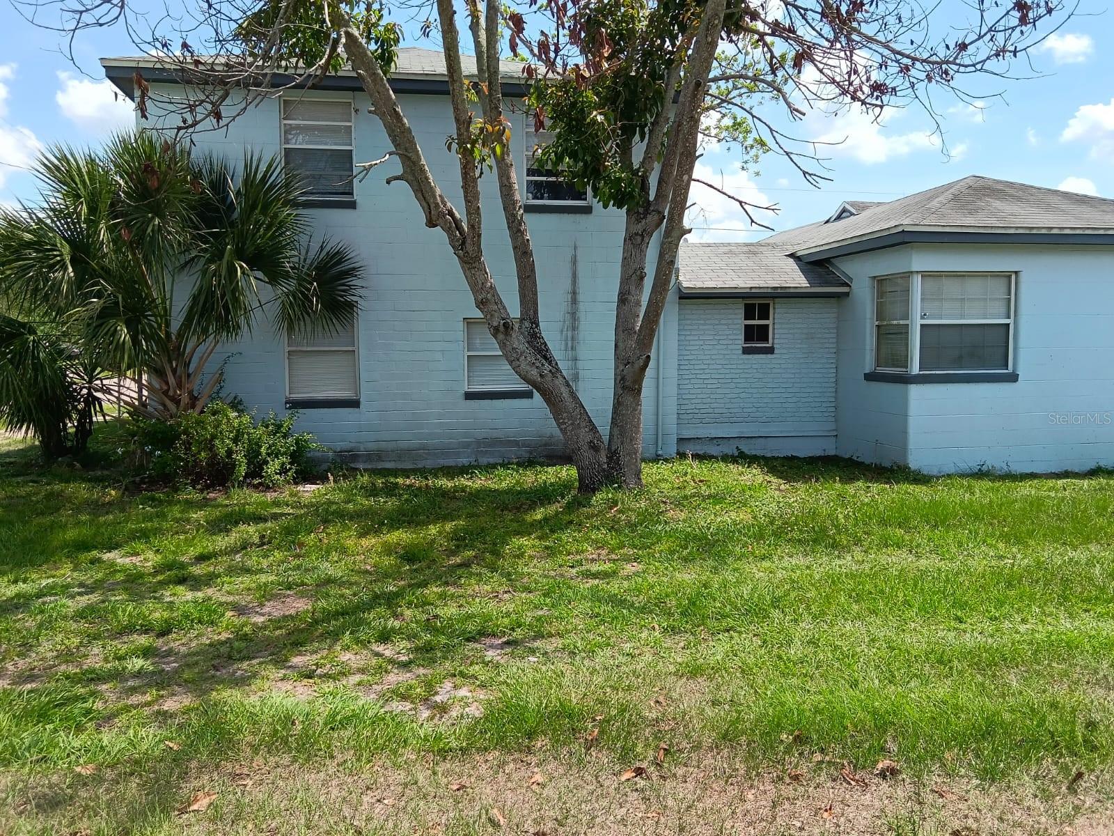 1011 NE 2ND ST, MULBERRY, FL — photo 2