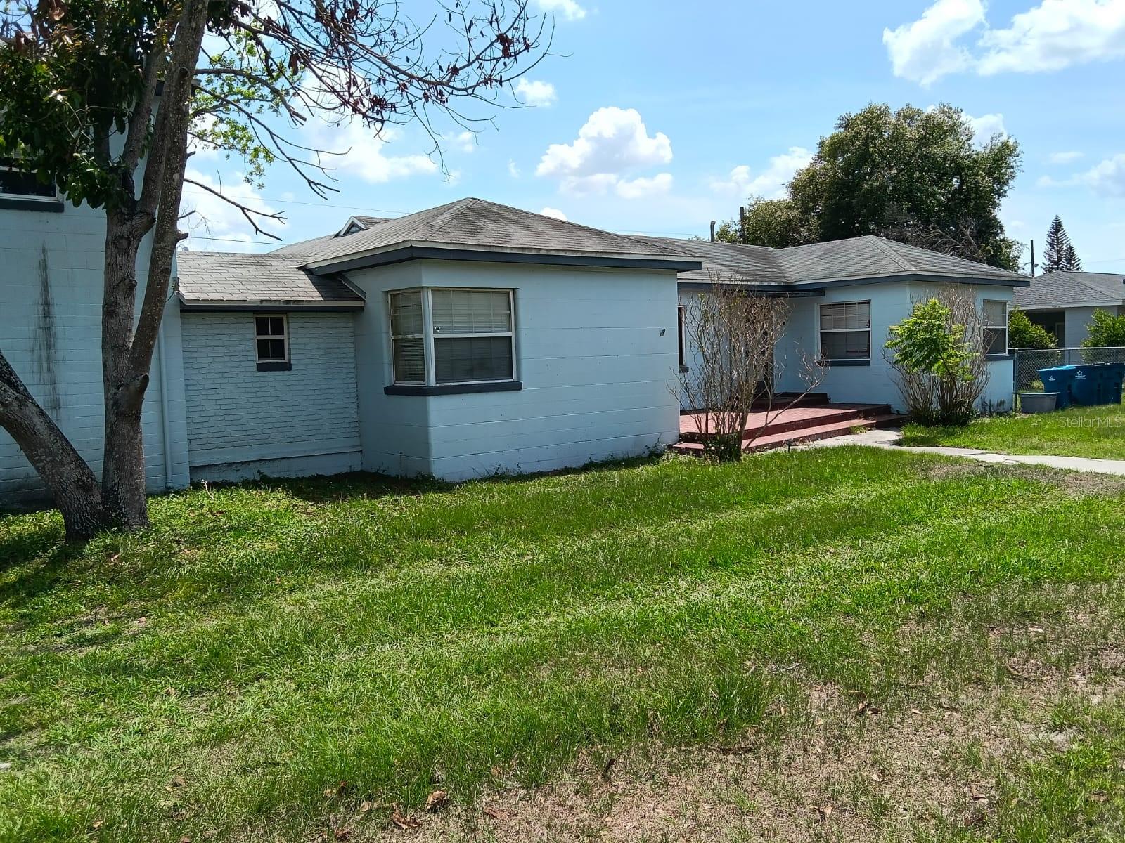 1011 NE 2ND ST, MULBERRY, FL — photo 6